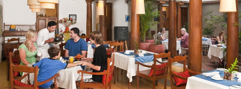 Maison Perumal Pondicherry - A Cgh Earth Experience Eksteriør bilde